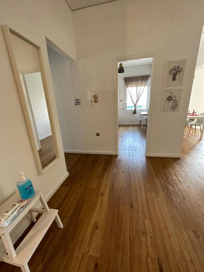 Vasilis Luxury Apartment アテネ エクステリア 写真