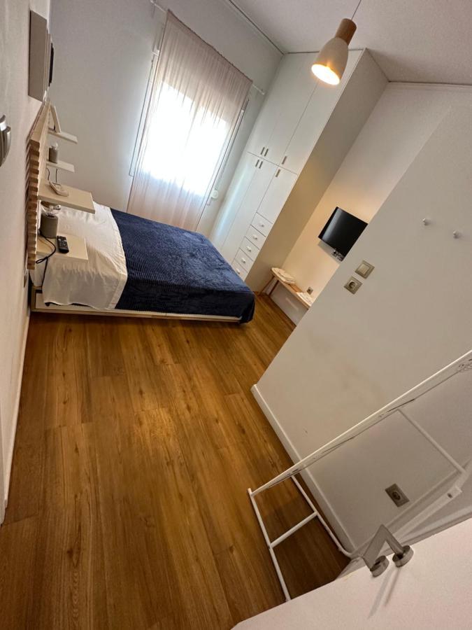Vasilis Luxury Apartment アテネ エクステリア 写真